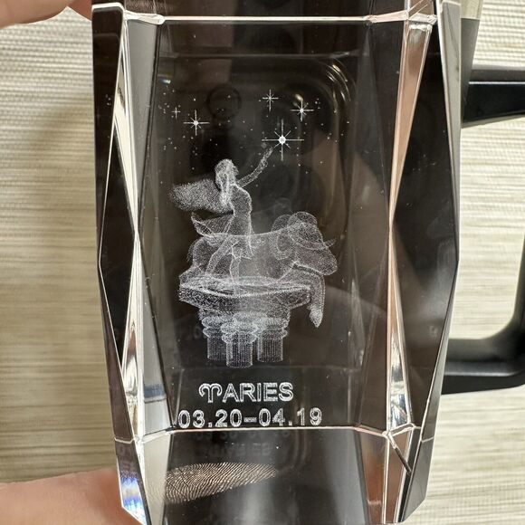 Crystal 3D Zodiac Sign Aries 3.20-4.19 Heavy Clear Laser Etched Glass With A Box - Picture 1 of 6